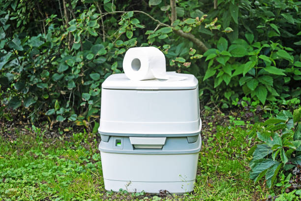 Best Portable restroom trailer rental  in Marquette, MI