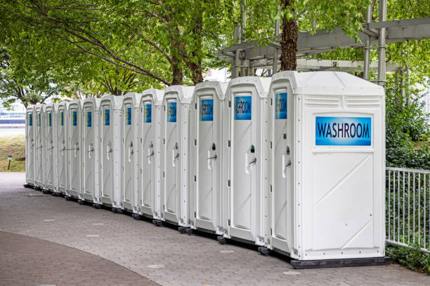Best Construction site porta potty rental  in Marquette, MI
