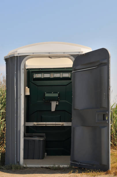 Portable Toilet Options We Offer in Marquette, MI